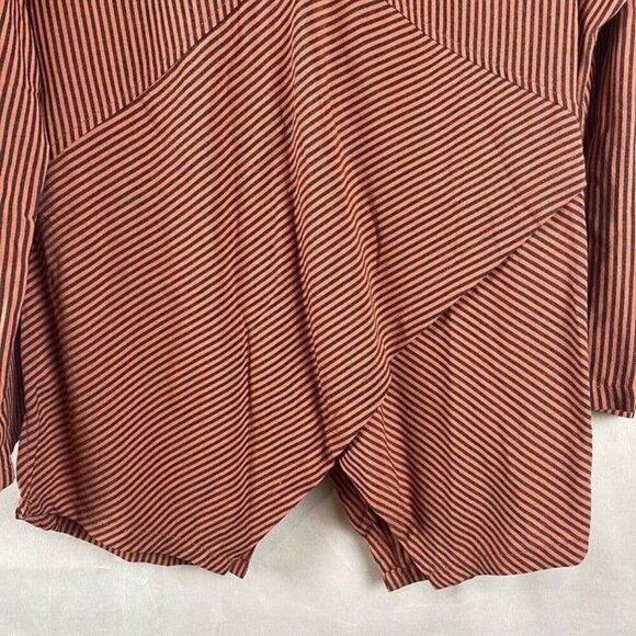 Soft Surroundings Women Asymmetrical Button Closure Top Tunic Size PS - Picture 7 of 8